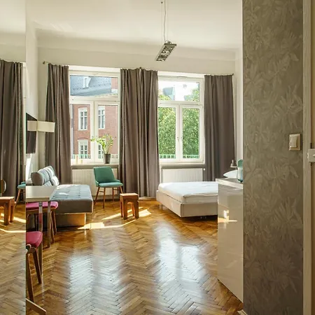 Aparthotel Novumhouse - Straszewskiego 4*