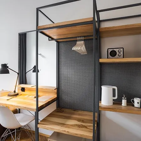 Novumhouse - Straszewskiego 4*