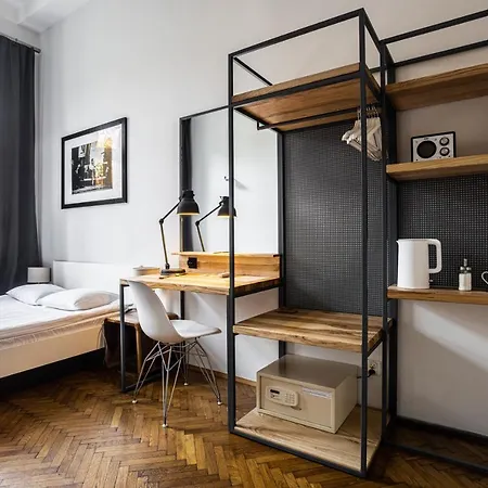 Novumhouse - Straszewskiego 4*