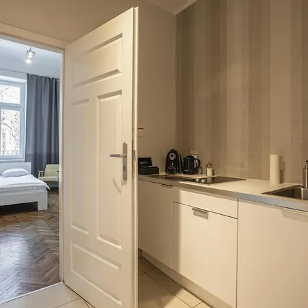 Novumhouse - Straszewskiego 4*