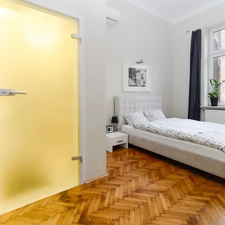 Straszewskiego 24 Boutique 4* קרקוב
