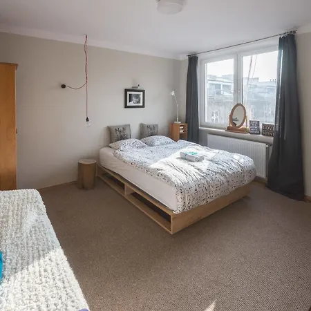 Novumhouse - Straszewskiego 4*