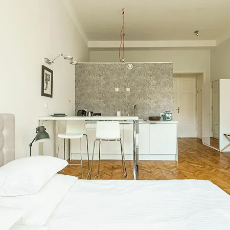 Novumhouse - Straszewskiego 4* Krasków