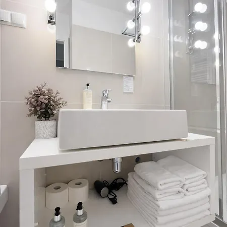Straszewskiego 24 Boutique 4*