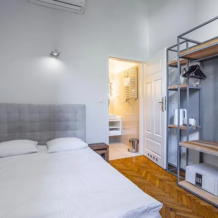 Straszewskiego 24 Boutique